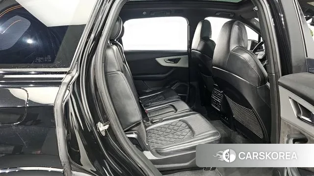 Audi Q7 (4M) id 2889901 из Кореи 3
