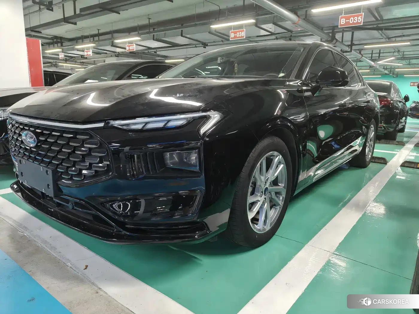 Ford Mondeo 2024 Черный из Китая, фото 3