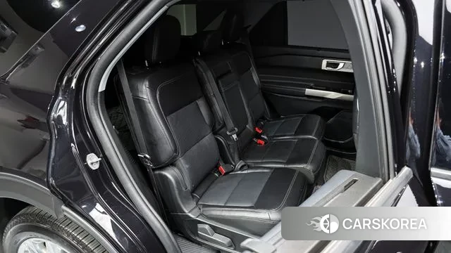 Ford Explorer 6th Generation 2023 Черный из Кореи, фото 3