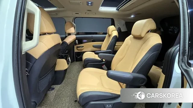 Kia Carnival 4th generation 2023 Белый из Кореи, фото 3