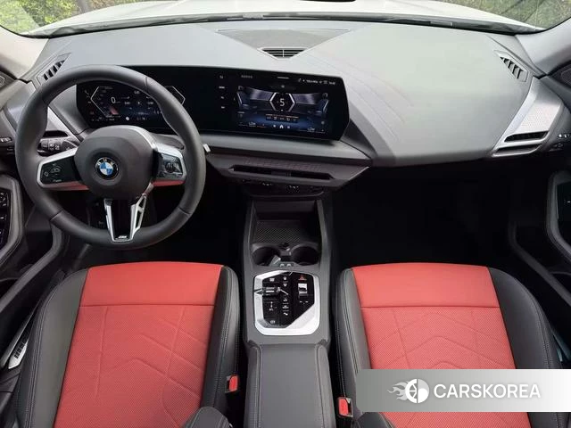 BMW 2 series 2025 Белый из Китая, фото 3