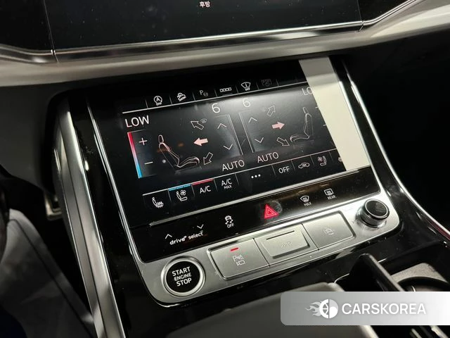 Audi Q8 (4M) 2026 Серый из Кореи, фото 3
