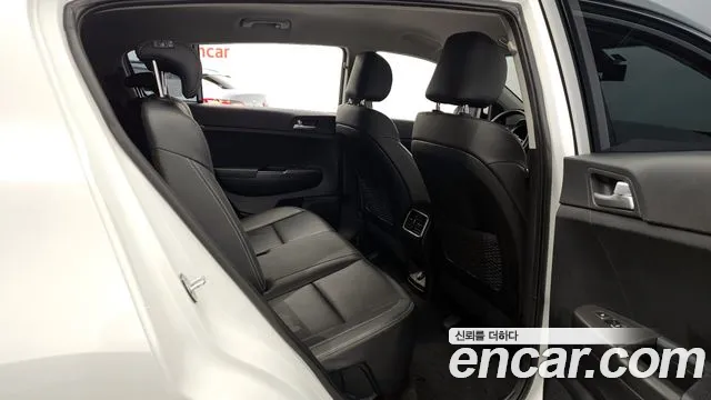 Kia Sportage The Bold 2021 Белый из Кореи, фото 3