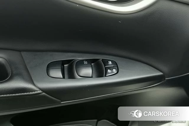 Nissan Xuan Yi 2021 Белый из Китая, фото 3