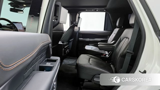 Ford Expeditation 2023 Белый из Кореи, фото 3