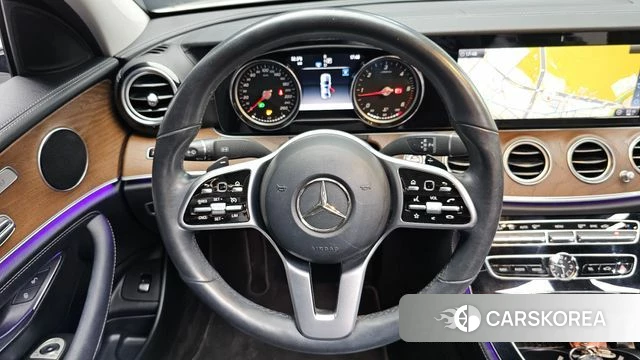 Mercedes-Benz E-Class W213 2019 Белый из Кореи, фото 3