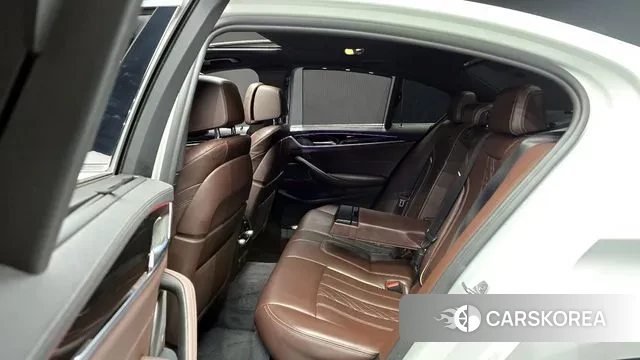 BMW 5 Series (G30) 2022 Белый из Кореи, фото 3