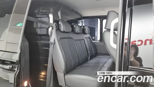 Hyundai Staria 2022 Черный из Кореи, фото 3