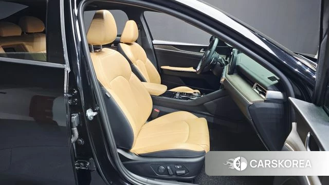 Kia K5 3rd generation 2021 Черный из Кореи, фото 3