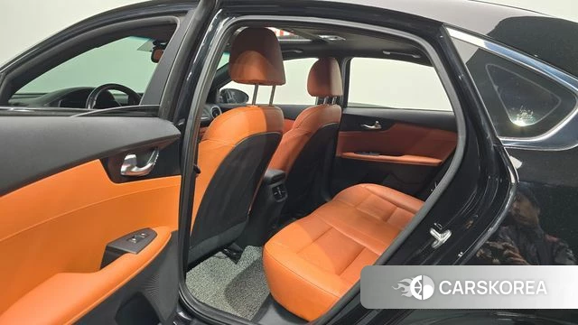 Kia The New K3 2nd generation 2022 Черный из Кореи, фото 3