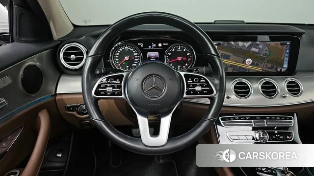 Mercedes-Benz E-Class W213 2019 Белый из Кореи, фото 3