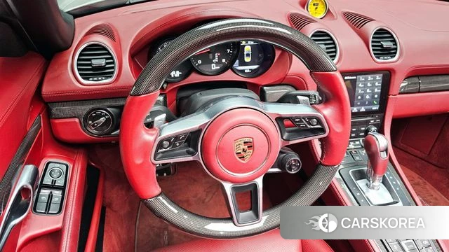 Porsche 718 Boxster 2019 Серебристо-серый из Кореи, фото 3