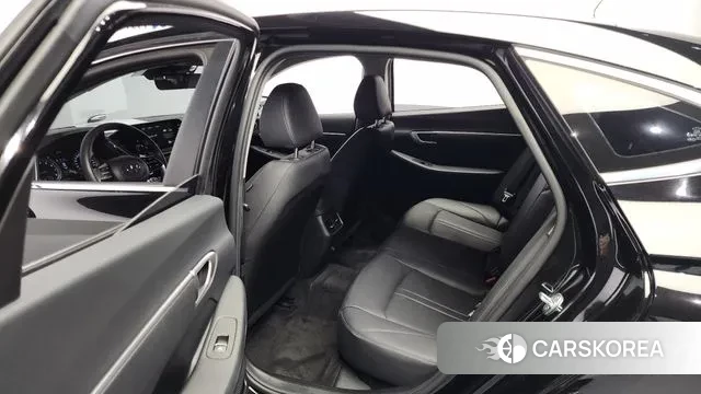 Hyundai Sonata (DN8) 2020 Черный из Кореи, фото 3