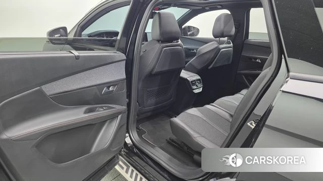Peugeot 5008 second generation 2019 Черный из Кореи, фото 3