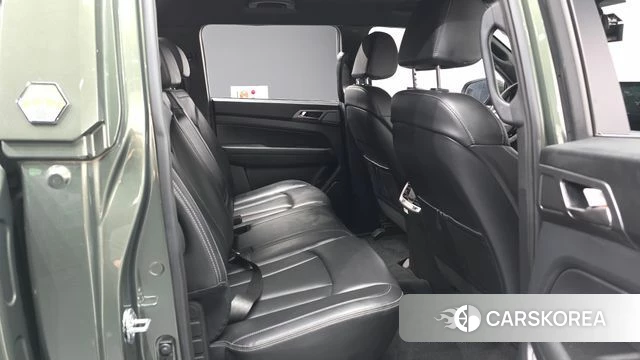 Ssangyong The New Rexton Sports Cannes 2024 Светло-зеленый из Кореи, фото 3