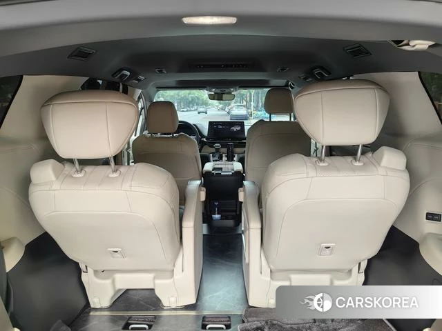 Toyota Saina 2026 Белый из Китая, фото 3