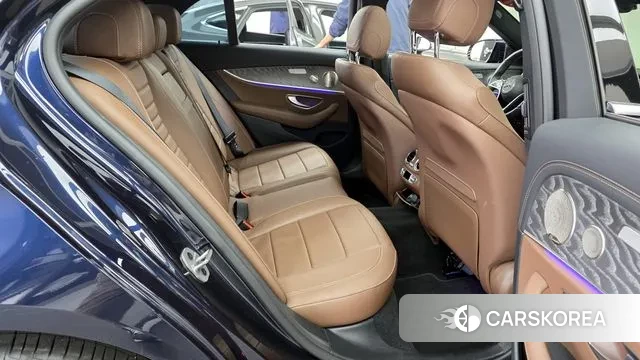 Mercedes-Benz E-Class W213 2022 Синий из Кореи, фото 3