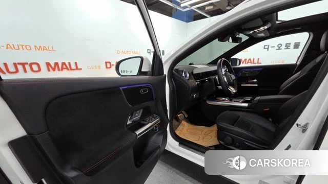 Mercedes-Benz GLA - Class H247 2022 Белый из Кореи, фото 3