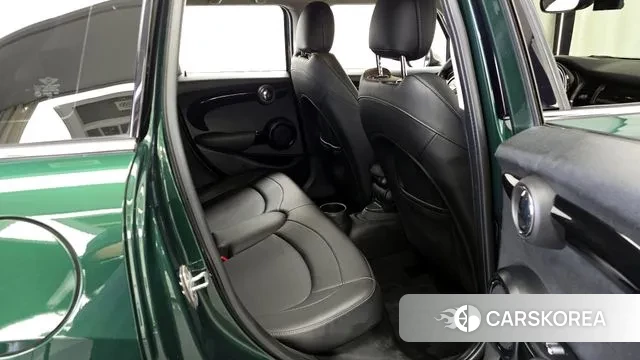 Mini Cooper 2018 Зеленый из Кореи, фото 3