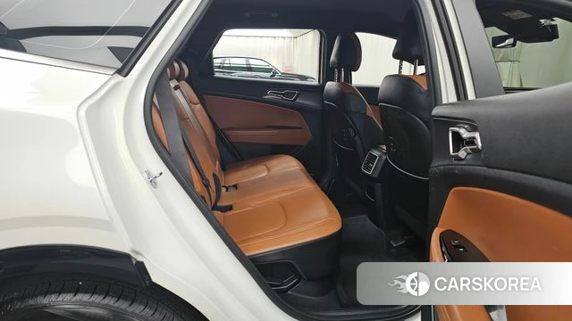Kia Sportage 5th Generation Hybrid 2021 Белый из Кореи, фото 3