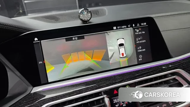 BMW X7 (G07) 2021 Белый из Кореи, фото 3