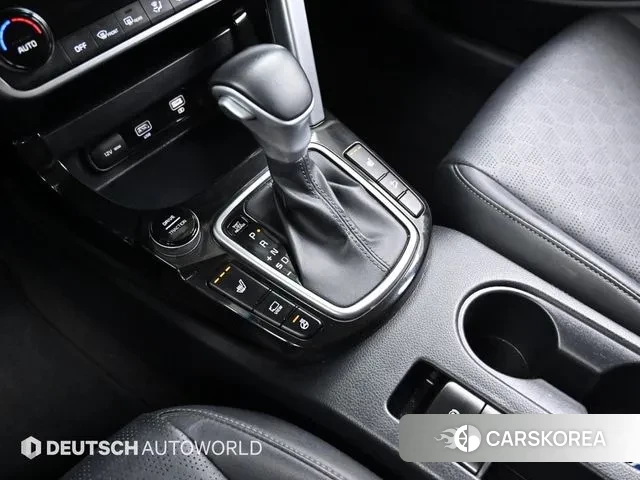 Kia Seltos 2022 Белый из Кореи, фото 3