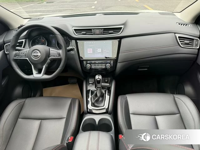 Nissan Qashqai 2023 Белый из Китая, фото 3