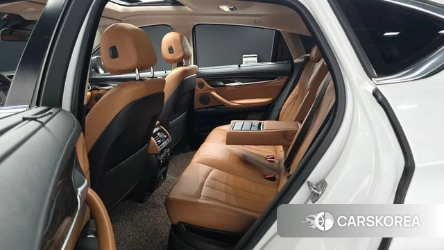 BMW X6 (F16) 2018 Белый из Кореи, фото 3