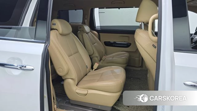 Kia The New Carnival 2018 Белый из Кореи, фото 3