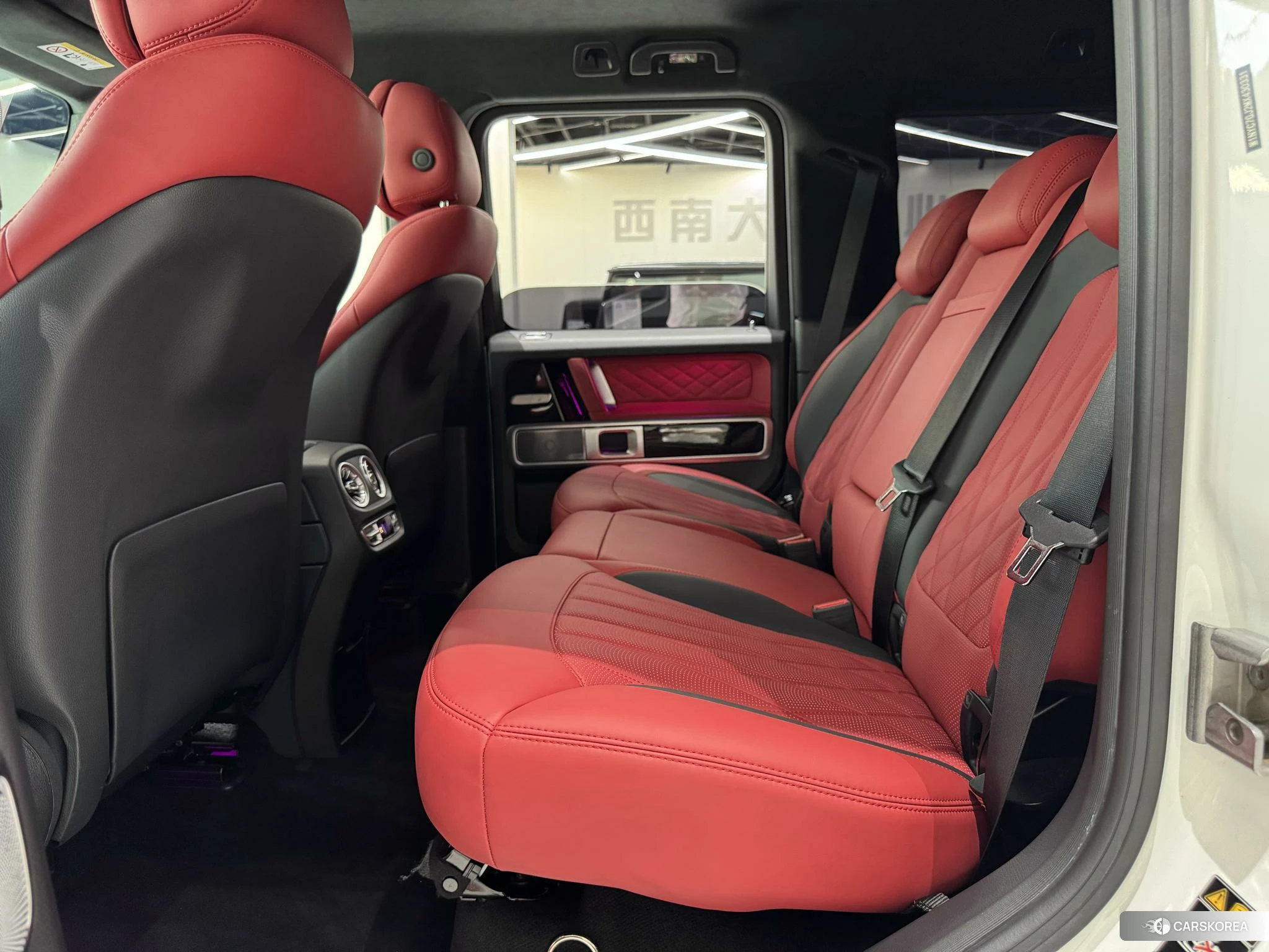 Mercedes-Benz AMG G-Class 2023 Белый из Китая, фото 3
