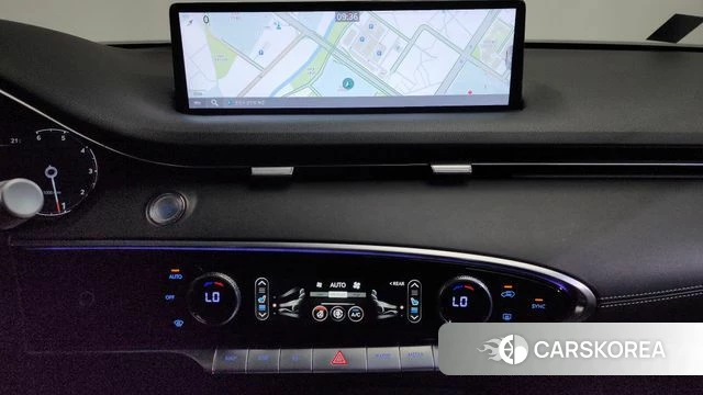 Genesis GV70 2022 Белый из Кореи, фото 3