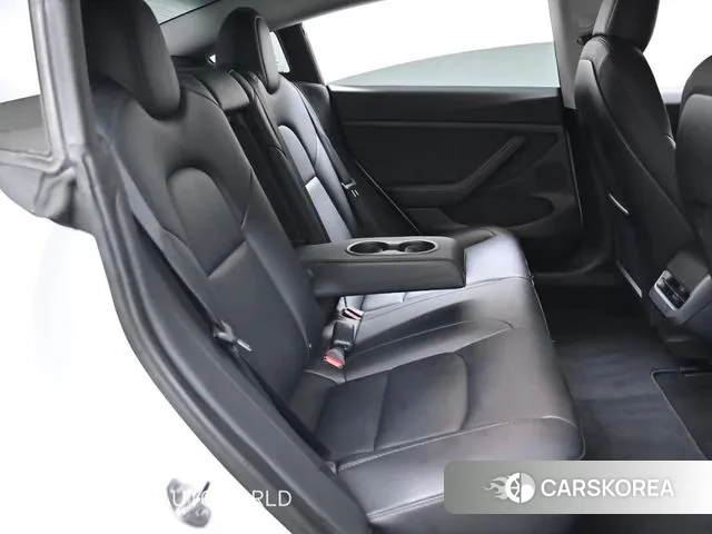 Tesla Model 3 2021 Белый из Кореи, фото 3