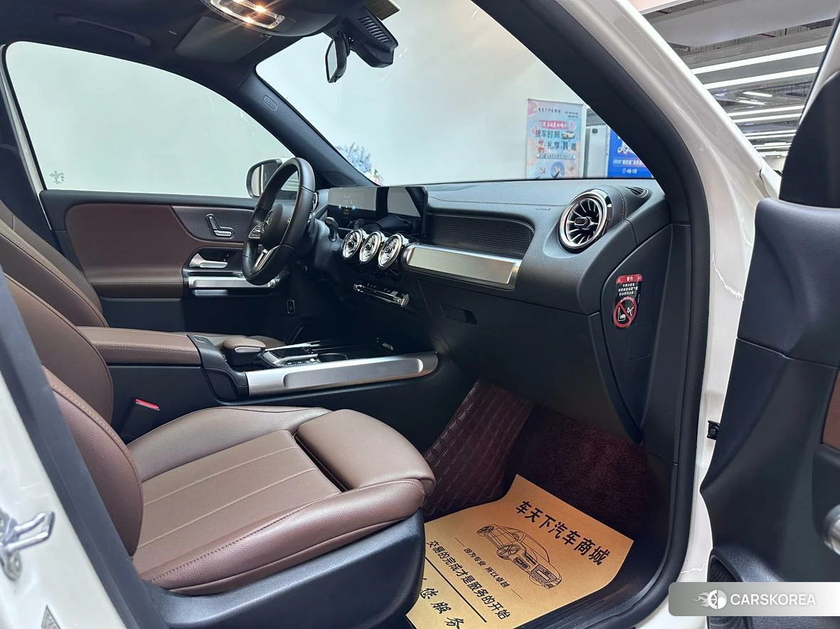Mercedes-Benz GLB 2021 Белый из Китая, фото 3