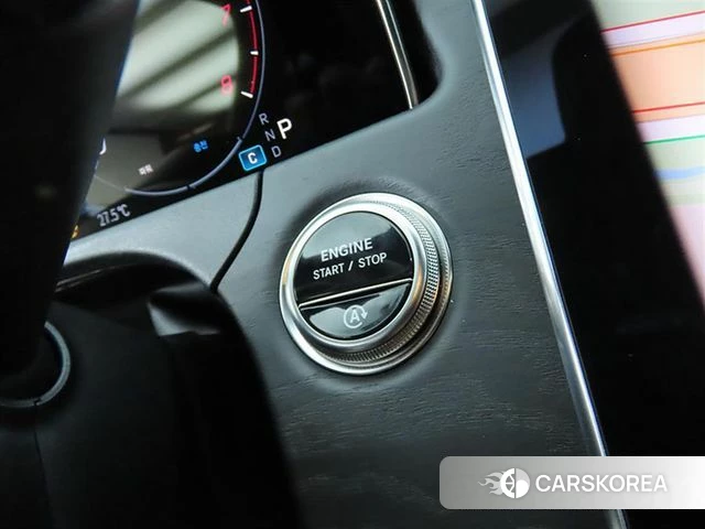 Mercedes-Benz E-Class W214 2025 Черный из Кореи, фото 3