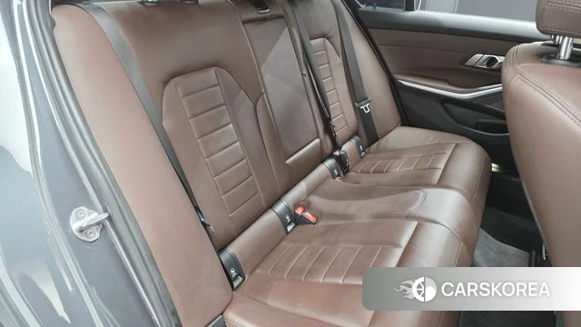 BMW 3 Series (G20) 2020 Серый из Кореи, фото 3