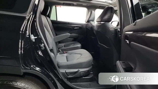 Toyota Highlander 4th Generation 2025 Черный из Кореи, фото 3