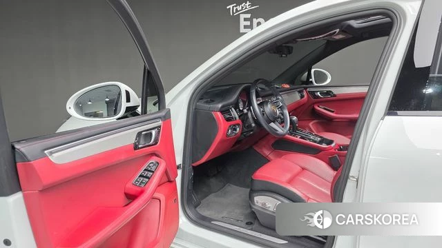 Porsche Macan 2023 Белый из Кореи, фото 3