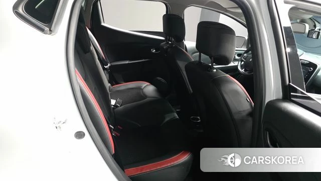 Renault Korea (Samsung) Clio 2018 Белый из Кореи, фото 3