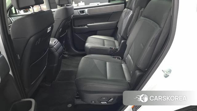 Hyundai Santa Fe (MX5) 2023 Белый из Кореи, фото 3