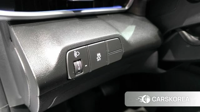 Hyundai The New Avante (CN7) 2023 Белый из Кореи, фото 3
