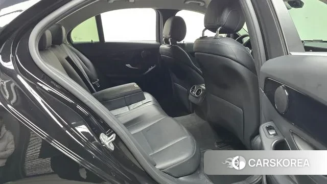 Mercedes-Benz C-Class W205 2019 Черный из Кореи, фото 3