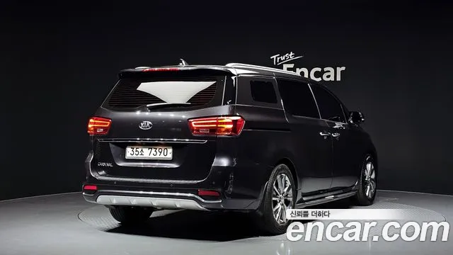 Kia The New Carnival id 2659782 из Кореи 3