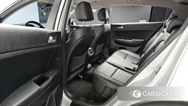 Kia Sportage The Bold 2019 Серебряный из Кореи, фото 3