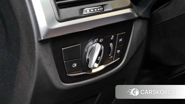 BMW X4 (G02) 2025 Черный из Кореи, фото 3