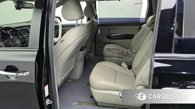 Kia The New Carnival 2019 Черный из Кореи, фото 3