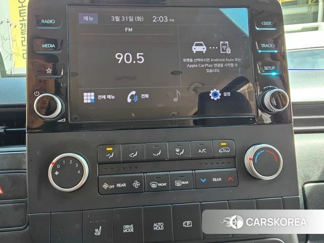 Hyundai Staria 2023 Желтый из Кореи, фото 3