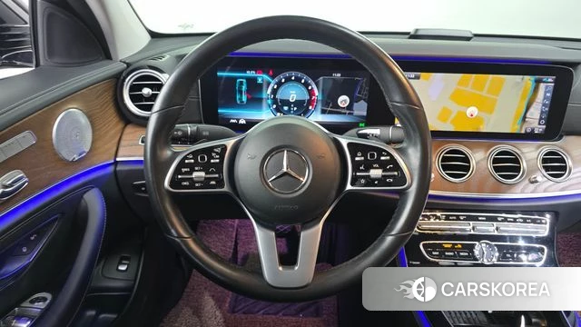 Mercedes-Benz E-Class W213 2020 Черный из Кореи, фото 3