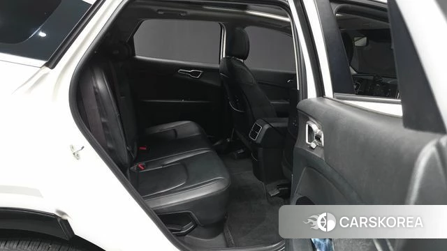Kia Sportage 5th Generation Hybrid 2021 Белый из Кореи, фото 3