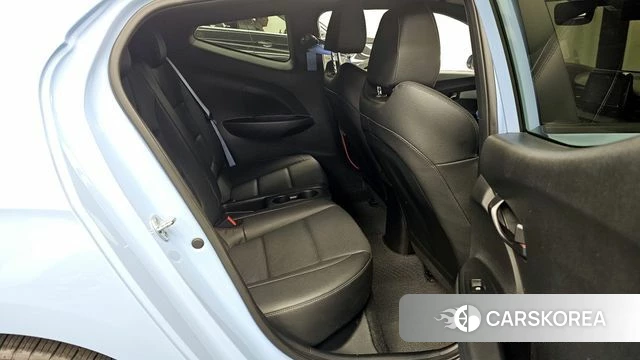 Hyundai Veloster (JS) 2018 Светло-серебряный цвет из Кореи, фото 3