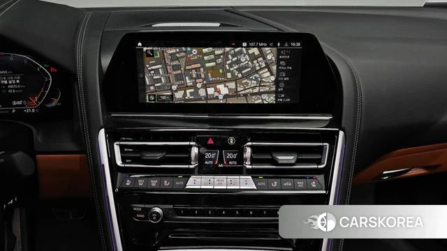 BMW 8 Series (G15) 2021 Черный из Кореи, фото 3